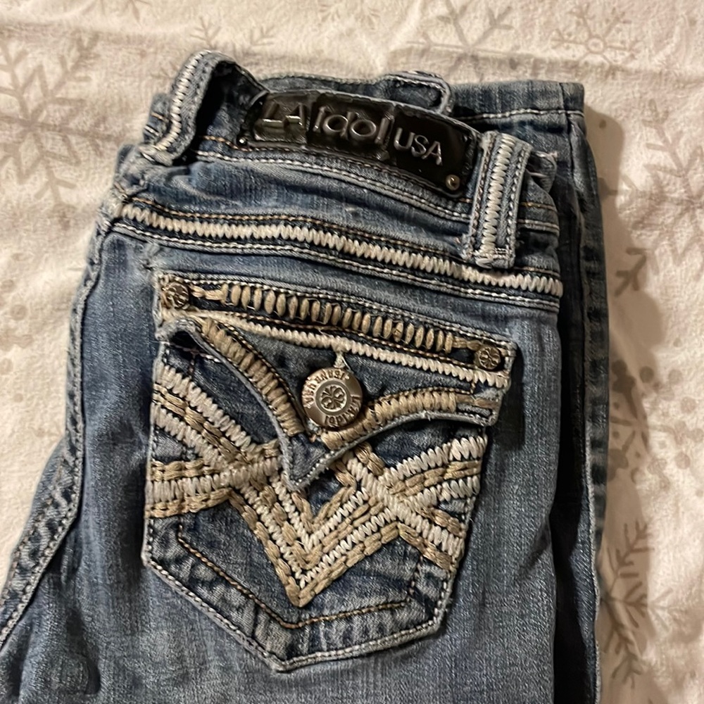 L.A. idol Jeans